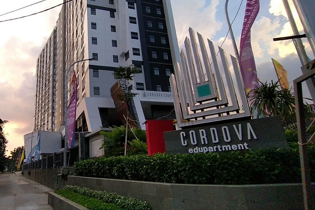 1. Candiland Apartment, 2. Cordova Edupartment, 3. The Alton Apartment, 4. Amartha View, 5. Warhol Residences, 6. Tentrem Suites, 7. Bukit Jaya, 8. Apartemen Sentraland, 9. Marquis de Lafayette, 10. Apartemen Cendekia