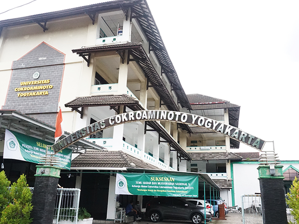 1. Universitas Gadjah Mada, 2. Universitas Negeri Yogyakarta, 3. Universitas Sarjanawiyata Tamansiswa, 4. Universitas Islam Negeri Sunan Kalijaga, 5. Universitas Ahmad Dahlan, 6. Universitas Janabadra, 7. Universitas Kristen Duta Wacana, 8. Universitas Islam Indonesia, 9. Universitas Atma Jaya Yogyakarta, 10. Universitas Sanata Dharma, 11. Universitas Alma Ata, 12. Universitas AMIKOM, 13. Universitas Cokroaminoto Yogyakarta, 14. UPN Veteran Yogyakarta, 15. Universitas Proklamasi 45 Yogyakarta
