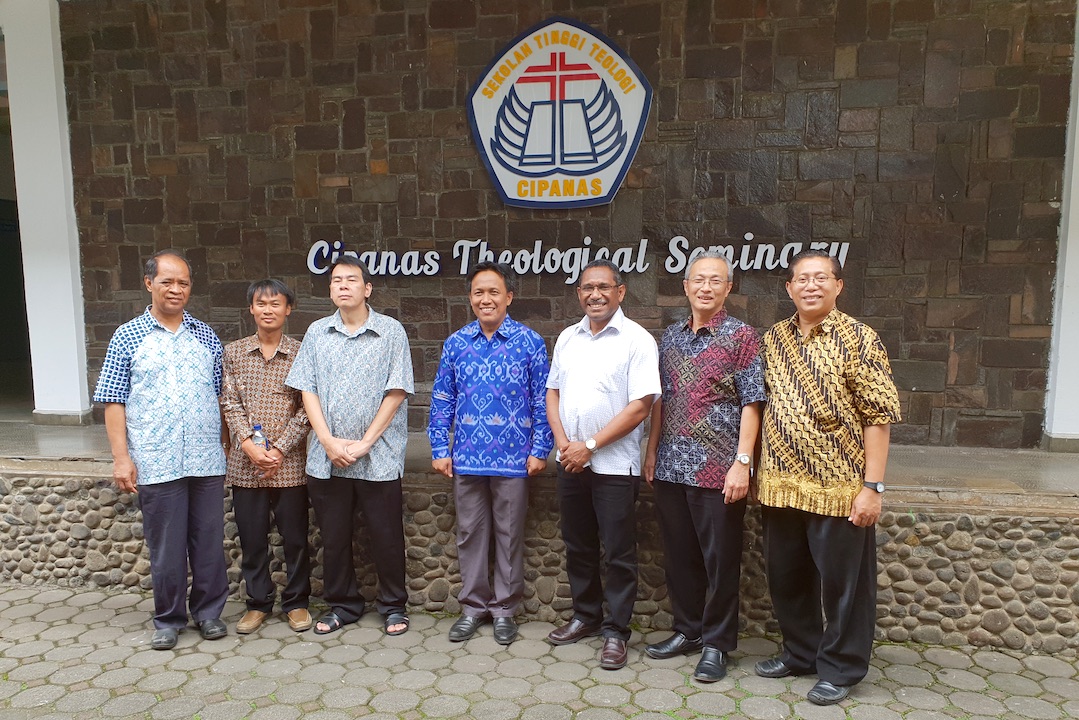 1. Universitas Suryakancana, 2. Universitas Putra Indonesia, 3. Akademi Kebidanan Cianjur, 4. Sekolah Tinggi Teologi Cipanas, 5. Sekolah Tinggi Agama Islam Al Azhary, 6. Sekolah Tinggi Agama Islam Al Ittihad, 7. STIT Al-Azami Cianjur, 8. STAI Imam Syafi’i, 9. Sekolah Tinggi Ilmu Syariah Nahdlatul Ulama Cianjur, 10. Sekolah Tinggi Ilmu Al Quran ZAD