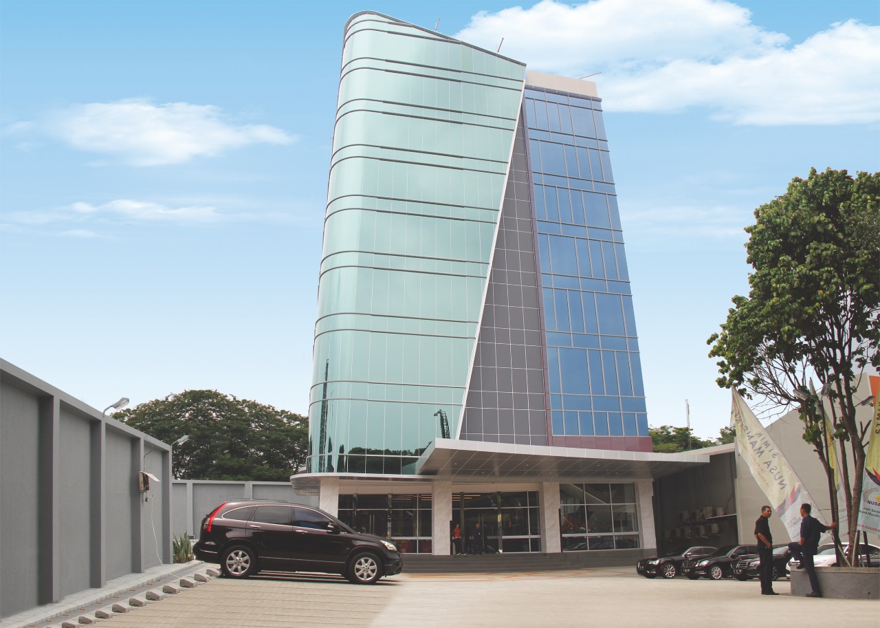 1. ESMOD Jakarta, 2. SAE Institute Indonesia, 3. Indonesia Banking School, 4. Sekolah Tinggi Ilmu Kesehatan Jayakarta PKP, 5. Institut Bisnis Nusantara, 6. Universitas Marsekal Dirgantara Suryadarma, 7. STIE International Golden Institute, 8. Universitas Al-Azhar Indonesia, 9. Universitas Nusa Mandiri, 10. STIE IPWIJA, 11. Politeknik STMI Jakarta, 12. Sekolah Tinggi Manajemen Resiko dan Asuransi, 13. Sekolah Tinggi Teknologi Sapta Taruna, 14. Akademi Pariwisata Indonesia, 15. Akademi Pariwisata Paramitha
