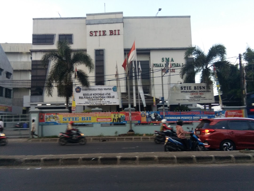 1. Universitas Nusa Mandiri, 2. Universitas Gunadarma Kampus J1, 3. Universitas Esa Unggul, 4. Universitas Islam 45 Bekasi, 5. LSPR Bekasi, 6. Sekolah Tinggi Ilmu Ekonomi Bisnis Internasional, 7. Universitas Krisnadwipayana, 8. Universitas Bhayangkara Jakarta Raya Kampus Bekasi, 9. Binus @Bekasi Bridging Campus, 10. Universitas Satya Negara Indonesia Kampus B, 11. Sekolah Tinggi Bahasa Asing JIA, 12. Sekolah Tinggi Ilmu Kesehatan Bani Saleh, 13. Perbanas Institute, 14. Universitas Islam As Syafiiyah, 15. AMIKOM Sultan Agung