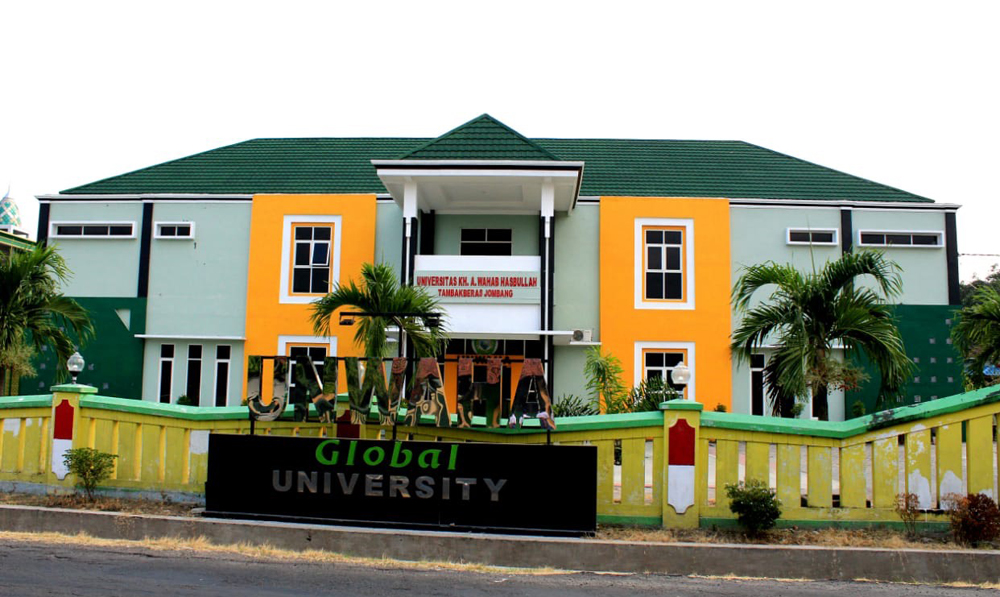 1. Universitas Darul Ulum, 2. Universitas Hasyim Asy’ari, 3. Universitas K. H. Abdul Wahab Hasbullah, 4. Sekolah Tinggi Agama Islam At-Tahdzib, 5. Sekolah Tinggi Keguruan dan Ilmu Pendidikan PGRI Jombang, 6. Sekolah Tinggi Ilmu Kesehatan Bahrul Ulum, 7. Sekolah Tinggi Ilmu Ekonomi PGRI Dewantara, 8. Sekolah Tinggi Ilmu Kesehatan Insan Cendekia Medika, 9. Sekolah Tinggi Ilmu Kesehatan Pemerintah Kabupaten Jombang, 10. Sekolah Tinggi Ilmu Kesehatan Husada