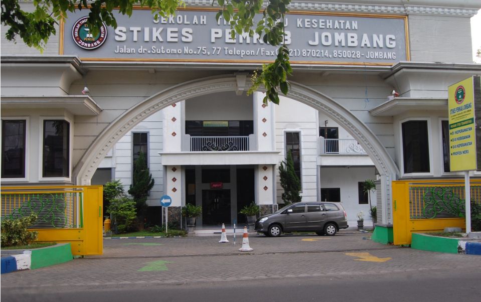 1. Universitas Darul Ulum, 2. Universitas Hasyim Asy’ari, 3. Universitas K. H. Abdul Wahab Hasbullah, 4. Sekolah Tinggi Agama Islam At-Tahdzib, 5. Sekolah Tinggi Keguruan dan Ilmu Pendidikan PGRI Jombang, 6. Sekolah Tinggi Ilmu Kesehatan Bahrul Ulum, 7. Sekolah Tinggi Ilmu Ekonomi PGRI Dewantara, 8. Sekolah Tinggi Ilmu Kesehatan Insan Cendekia Medika, 9. Sekolah Tinggi Ilmu Kesehatan Pemerintah Kabupaten Jombang, 10. Sekolah Tinggi Ilmu Kesehatan Husada