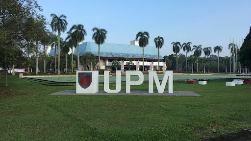 1. Universitas Malaya, 2. Universitas Putra Malaysia, 3. Universitas Kebangsaan Malaysia, 4. Taylor’s University, 5. Universitas Monash Malaysia, 6. Universitas Nottingham Malaysia, 7. Universitas Sunway, 8. Asia Pacific University of Technology & Innovation Malaysia, 9. Universitas Teknologi Malaysia, 10. UCSI Malaysia, 11. Multimedia University – MMU Cyberjaya, 12. International Medical University, 13. Universitas Sains Malaysia, 14. Universitas Utara Malaysia, 15. Universitas Manajemen dan Sains