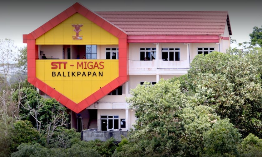 1. Institut Teknologi Kalimantan, 2. Politeknik Negeri Balikpapan, 3. Universitas Balikpapan, 4. Universitas Tridharma, 5. Universitas Mulia, 6. Sekolah Tinggi Ilmu Ekonomi Madani, 7. Sekolah Tinggi Teknologi Migas, 8. Sekolah Tinggi Ilmu Ekonomi Balikpapan, 9. Sekolah Tinggi Ilmu Syariah Hidayatullah Balikpapan, 10. Sekolah Tinggi Ilmu Tarbiyah Balikpapan