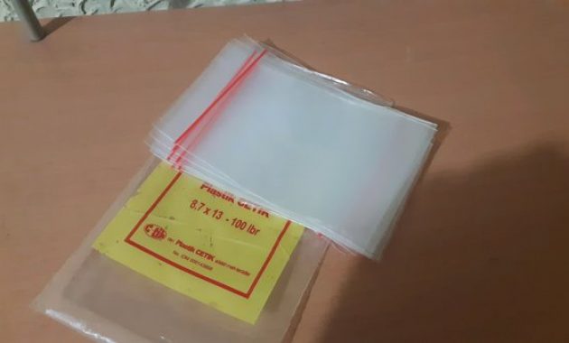 1. Tekad Plastik, 2. Toko Damai, 3. Toko 88, 4. Daido, 5. Anna Putera, 6. Kresna Putra , 7. Toko Wonorejo, 8. Berkah Jaya , 9. Toko Rajawali, 10. Lancar Jaya