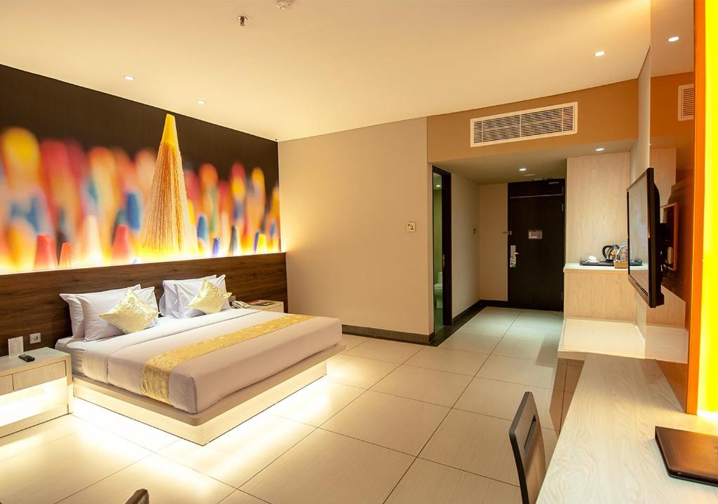 1. JHL Solitaire, 2. Atria Gading Serpong, 3. Novotel Tangerang, 4. Mercure Serpong, 5. Mercure BSD City, 6. Aryaduta Lippo Village, 7. Narita Hotel, 8. Grand Soll Marina, 9. Soll Marina, 10. FM7 Resort