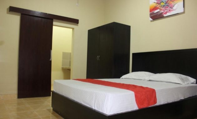 1. Kostel Harian AA Mart Residence, 2. Kost Fujiyama, 3. Kost Elite Marlboro, 4. Kost Martha Tipe A, 5. Kost Meduri, 6. Kost Grand City Inn Tipe A, 7. Kost Pondok Sutha, 8. Kost Harian Renon, 9. Kost Puri Kencana 4 Tipe C, 10. Kost Room 85, 11. Kost Bibir Denpasar Barat, 12. Kost Satria Pure Demak, 13. Kost Padang Indah, 14. Kost Amrita Residence, 15. Kost Village Alvian