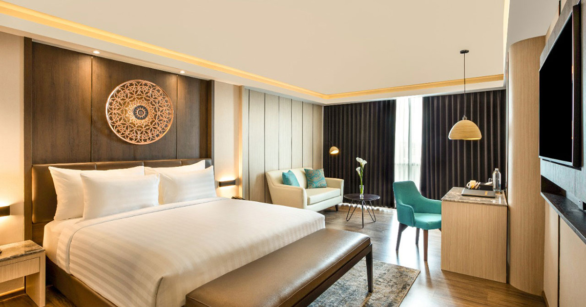 1. Tentrem Jogja, 2. Yogyakarta Marriott, 3. Sheraton Mustika, 4. Novotel Suites, 5. Grand Mercure, 6. Hyatt Regency, 7. Royal Malioboro by Aston, 8. The Alana Malioboro, 9. Swiss-Belboutique, 10. The Manohara