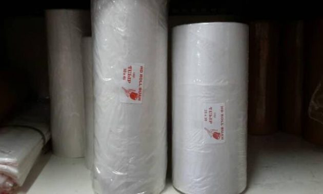 1. Maju Jaya, 2. Serba Murah, 3. Bintang Plastik, 4. Pojok Rejo, 5. Utomo Plastik, 6. Toko Rona, 7. Sinar Plastik, 8. Surya Plastik, 9. Enggal Laris, 10. Bintang Berkah 
