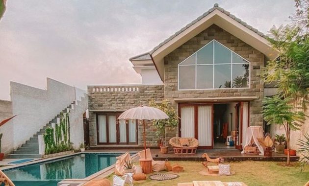1. Azila Villa, 2. Rumatata Villa, 3. Villa Srimaganti, 4. Green City Villa, 5. H Island Resort, 6. Bali Maisonette, 7. Villavi The Venue, 8. Urban Villa, 9. Coastal Townhouse by Marina Ancol, 10. Kemang Utara Creative Villas