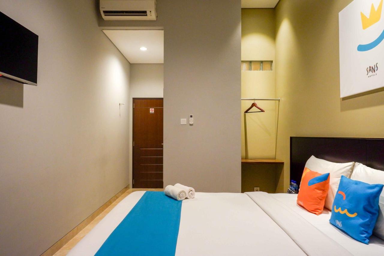 Review Singkat, Lokasi Dimana, Daftar Harga Kamar, Fasilitas Yang Ada , Pemesanan Kamar, Informasi Penting, Tempat Populer Terdekat