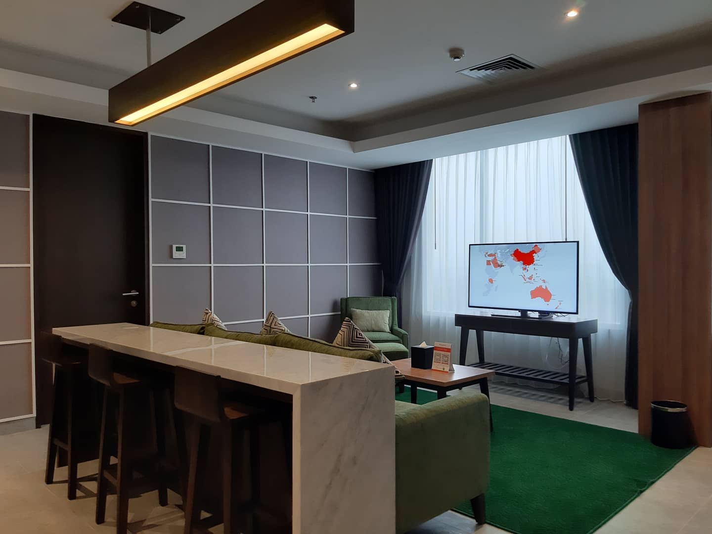 Review Singkat, Daftar Harga Kamar, Daftar Menu Makanan, Fasilitas Yang Ada, Rute Menuju Lokasi, Tempat Terkenal di Sekitar