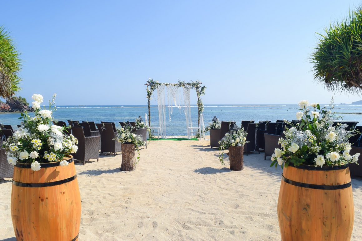 Novotel mandalika kuta lombok hotel resort and villas tengah beach traveloka agoda tripadvisor booking indonesia harga sasak villa private pool reviews senggigi breakfast deluxe room di endonezya gm kamar restaurant menu alamat tarif logo rate sejarah, Review Singkat, Daftar Harga Kamar, Restoran Pinggir Pantai , Fasilitas Yang Ada , Untuk Acara Tertentu, Rute Menuju Lokasi, Tempat Terkenal di Sekitar