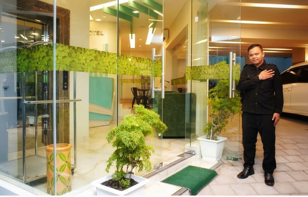 Tentang Hotel , Lokasi Dimana , Tarif Kamar, Fasilitas Yang Mumpuni, Kebijakan Hotel , Spot Populer Terdekat