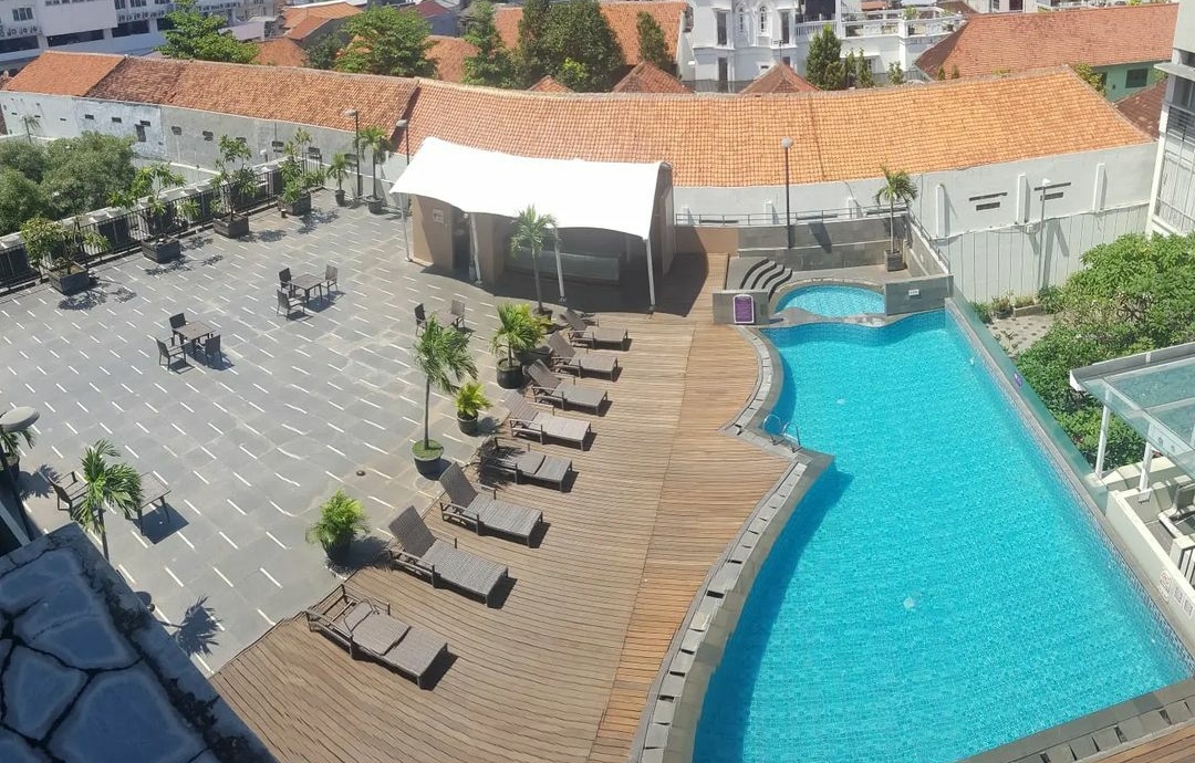 Lokasi Dimana , Review Singkat , Daftar Harga Kamar, Cara Pesan Kamar, Menu Makanan , Fasilitas Yang Ada , Mengapa Harus Quest , Tempat Populer Terdekat 