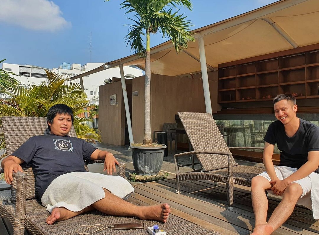 Lokasi Dimana , Review Singkat , Daftar Harga Kamar, Cara Pesan Kamar, Menu Makanan , Fasilitas Yang Ada , Mengapa Harus Quest , Tempat Populer Terdekat 