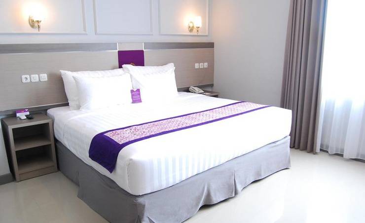 Lokasi Yang Strategis, Deskripsi Singkat , Tarif Sewa Kamar , Fasilitas Sangat Lengkap, Nikmati Sky Lounge, Penting Untuk Kamu Tahu, Aktivitas Menarik, Objek Wisata Terdekat