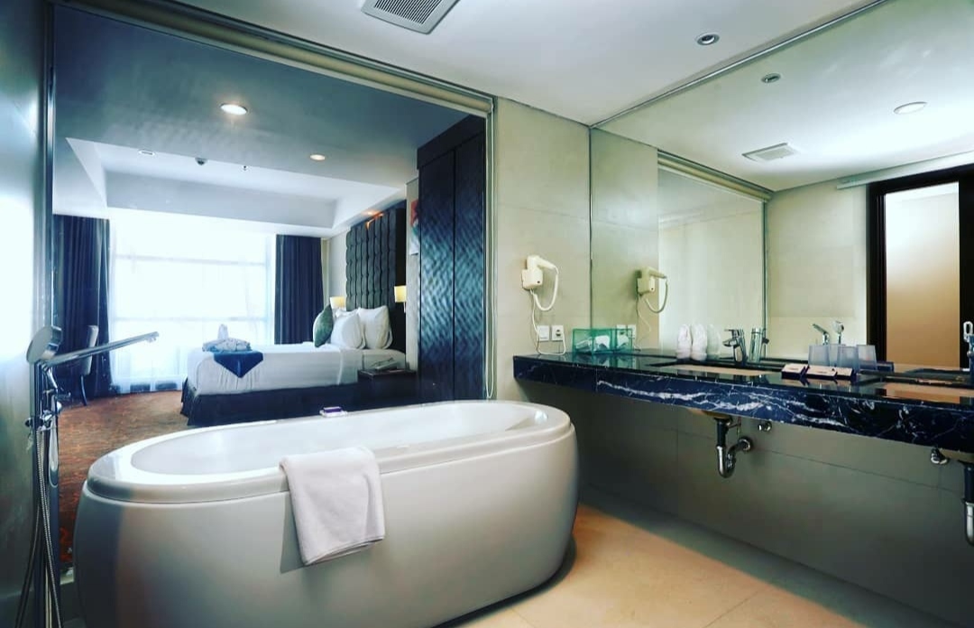 Lokasi Dimana, Profil Singkat , Tarif Harga Kamar, Fasilitas Lengkap, Penawaran Menarik, Tempat Populer Terdekat