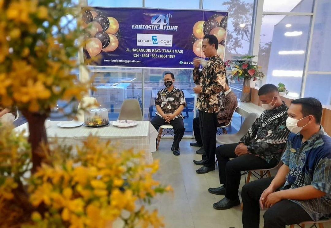 Lokasi Hotel, Review Singkat, Daftar Harga Kamar, Cara Pesan Kamar, Fasilitas Yang Ada, Kebijakan Hotel , Tempat Populer Terdekat