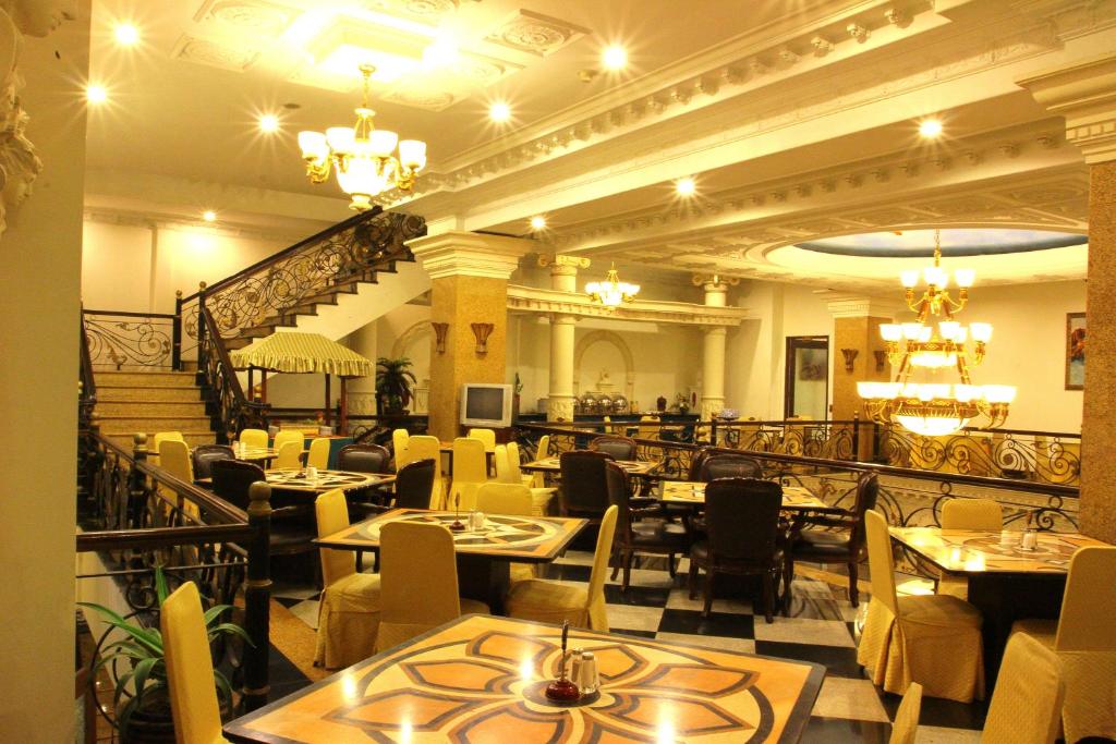 Dimana Lokasinya?, Review Hotel , Tarif Kamar Murah, Cara Mendapatkan Kamar, Fasilitas Hotel , Wajib Kamu Patuhi, Tempat Populer di Sekitar