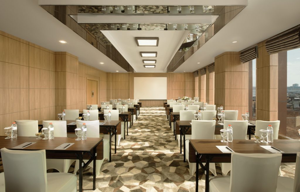Lokasi Chanti Hotel, Review Hotel Chanti, Daftar Tarif Kamar, Fasilitas Hotel, Objek Populer Terdekat , Booking Kamar Gampang
