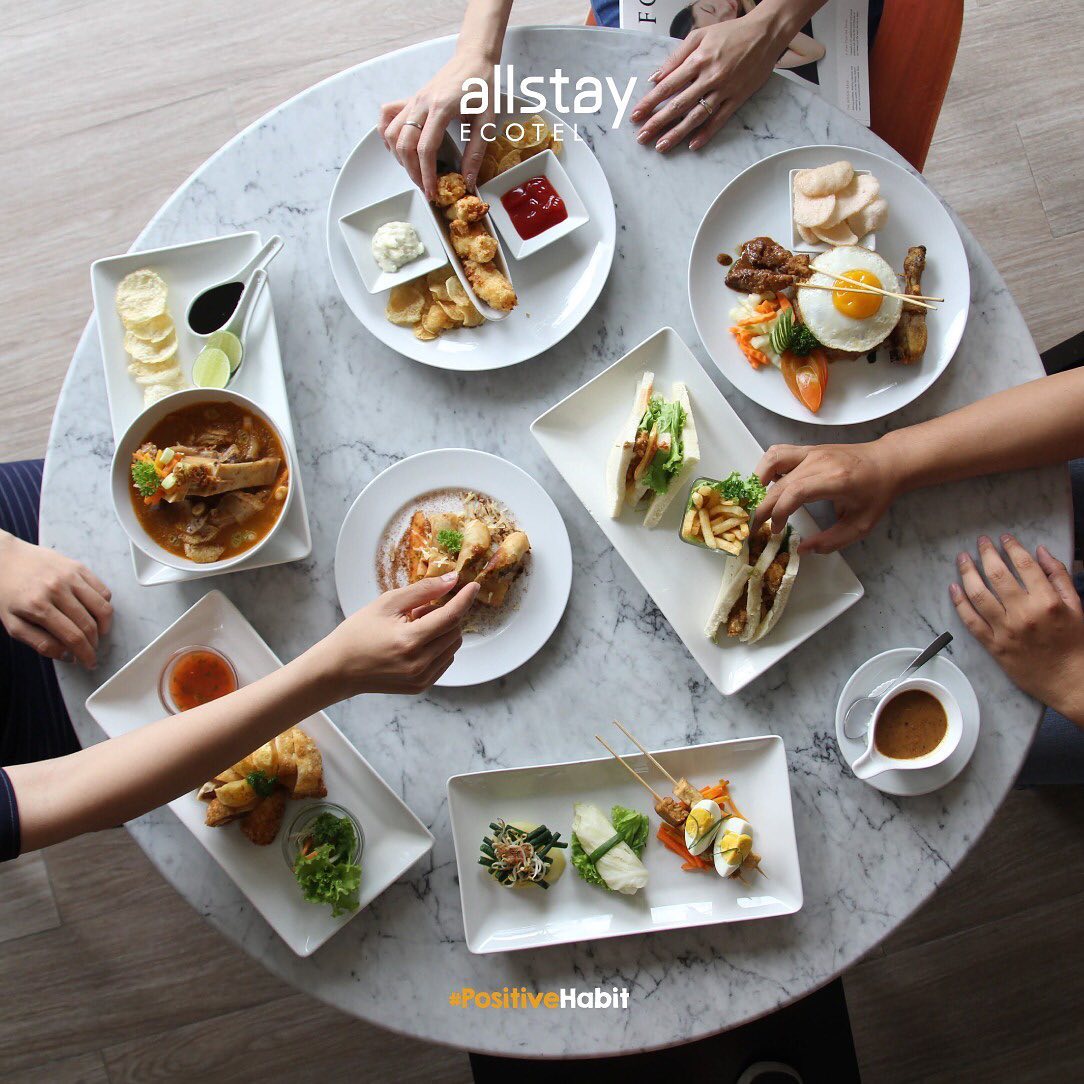 Review Singkat, Daftar Harga Kamar, Fasilitas Yang Ada, Spa Package, Meeting Package, Rute Menuju Lokasi, Tempat Terkenal di Sekitar