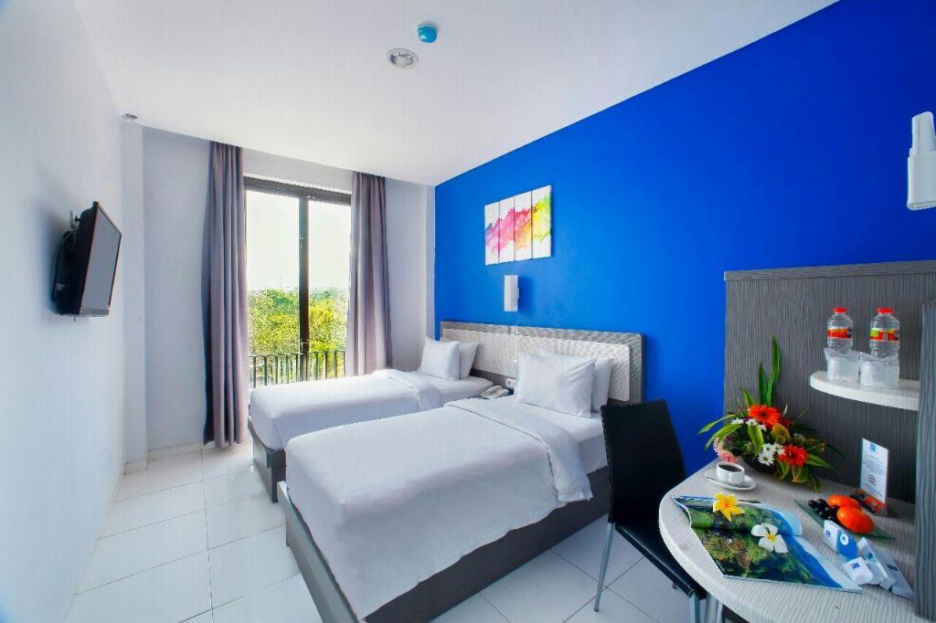 Lokasi Dimana, Review Singkat, Harga Per Malam, Fasilitas dan Aktivitas, Tempat Menarik Terdekat