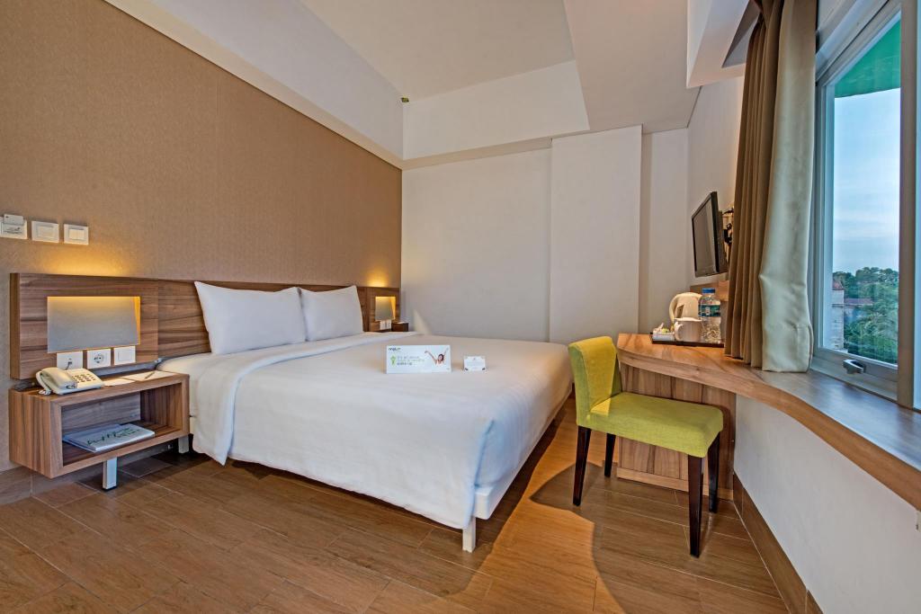 Lokasi Dimana, Review Whiz Prime, Daftar Harga Kamar, Fasilitas Apa Saja?, Tempat Wisata di Dekatnya, Reservasi Gampang