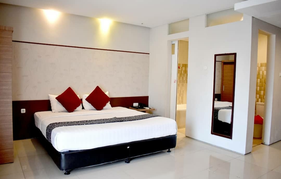 Lokasi Hotel, Review Hotel, Daftar Harga Kamar, Cara Booking Kamar, Fasilitas Andelir Convention , Spot Populer Terdekat