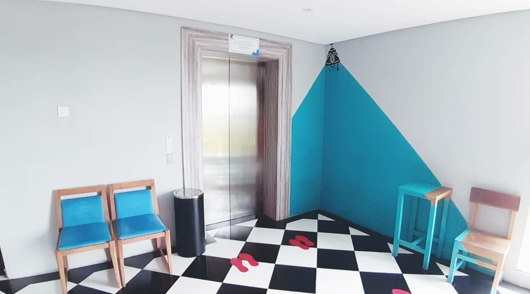 Lokasi Radja Hotel, Tentang Radja Hotel, Daftar Harga Kamar, Cara Booking, Fasilitas dan Layanan, Tempat Terkenal Terdekat