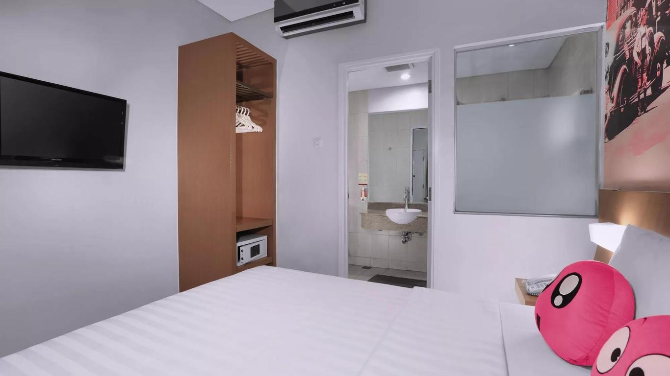Lokasi Dimana, Review Hotel , Berapa Harga Kamar, Cara Booking Kamar, Fasilitas dan Layanan, Objek Wisata Terdekat