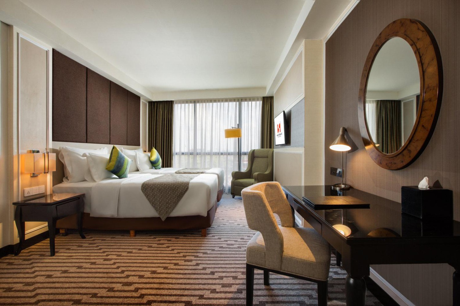 Alamat Lengkap, Review Hotel, Tarif Per Malam, Fasilitasnya Lengkap, Cara Pemesanan, Tempat Wisata Terdekat