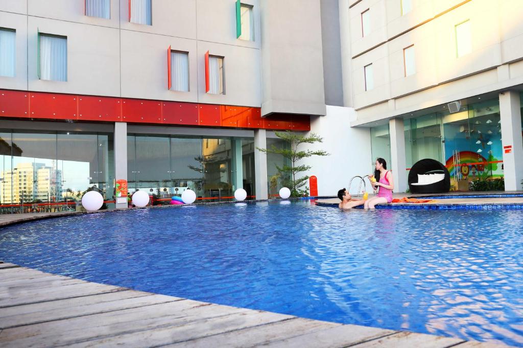 Alamat Hotel, TentangHotel, Harga Kamar, Fasilitas Yang Ada, Spot Menarik Terdekat, Reservasi Sekarang Yuk! 