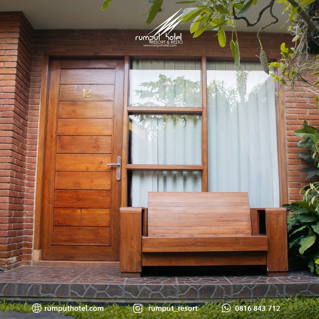 Review Singkat, Daftar Harga Kamar, Tempat Makan, Fasilitas Yang Ada, Rute Menuju Lokasi, Tempat Terkenal di Sekitar