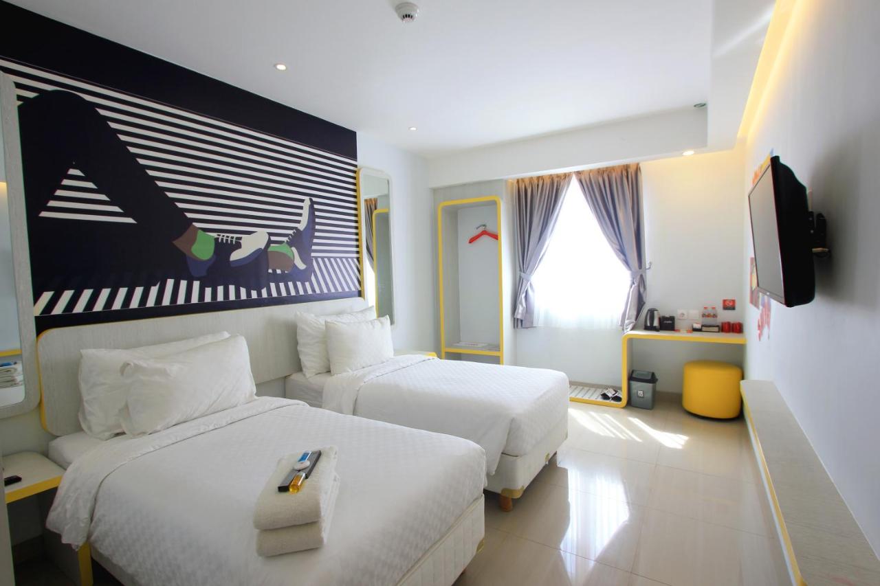 Lokasi Dimana, Review Hotel, Tarif Kamarnya, Booking Tidak Ribet, Fasilitas Uniq, Banyak Tempat Menarik