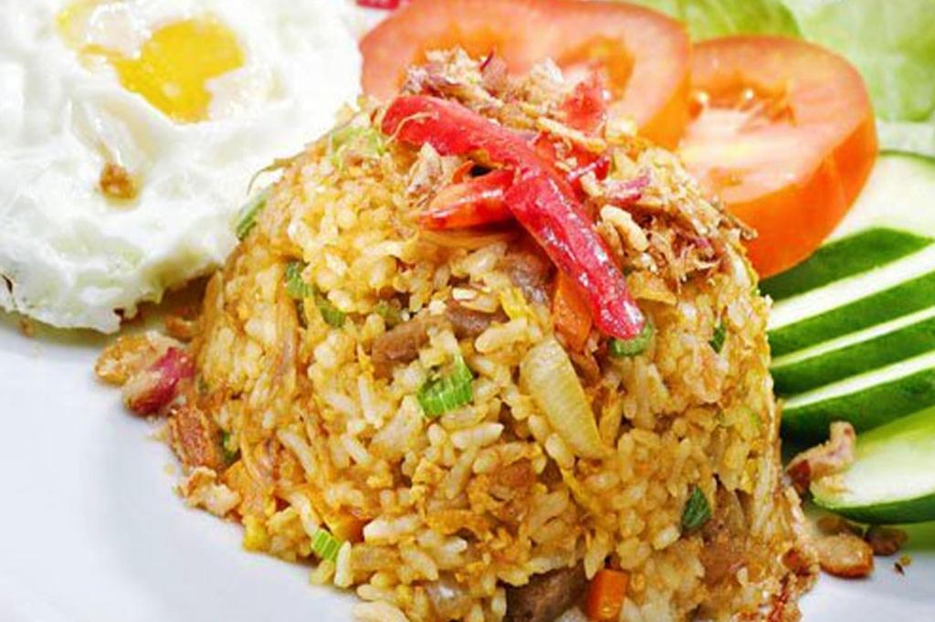 Review Singkat, Daftar Harga Kamar, Tempat Makan, Fasilitas Yang Ada, Rute Menuju Lokasi, Tempat Terkenal di Sekitar