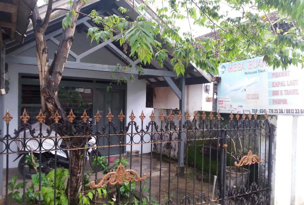 1. Gesang Abadi, 2. Travellora (Indolora Group), 3. D’Rent &amp; Trans, 4. KPJ Trans, 5. Wirawiri Rent Car, 6. Sewa Mobil Malang Raya, 7. Kanjuruhan Holiday, 8. SuryaRent Malang, 9. Banyu Mili Trans, 10. Mega Buana Tour &amp; Travel