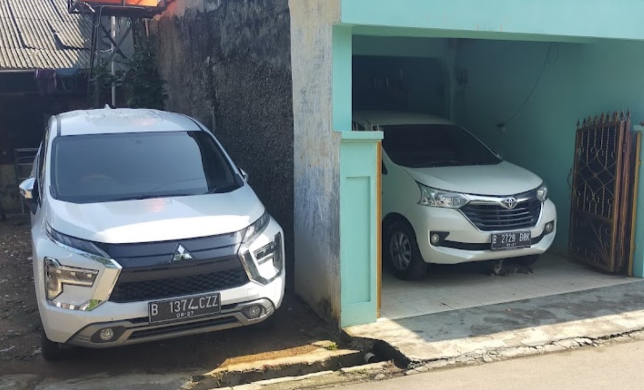 1. NF Happiness Rent, 2. Juhana Rent Car (JRC), 3. Rizki Tager Rental, 4. Serambi Rental, 5. Agus Rental, 6. Zafira Rental, 7. Slamet Happy Travel, 8. Ravi Rental, 9. Berkah Rental Mobil (BRM), 10. Nasrul Car