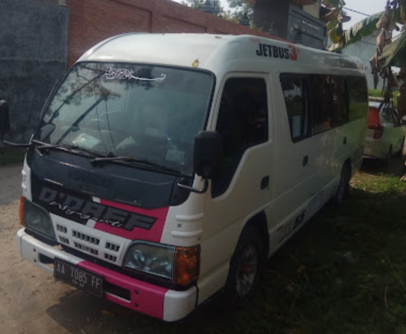 1. Reihan Rental, 2. Ogi Rental , 3. Aditya Rental, 4. Pemuda Jaya Makmur, 5. Griya Trans, 6. Besetum Transport, 7. Fina Rent Car-2, 8. Sewa Pick Up Indonesia, 9. Rudi Trans Travel, 10. Rasyid Travel