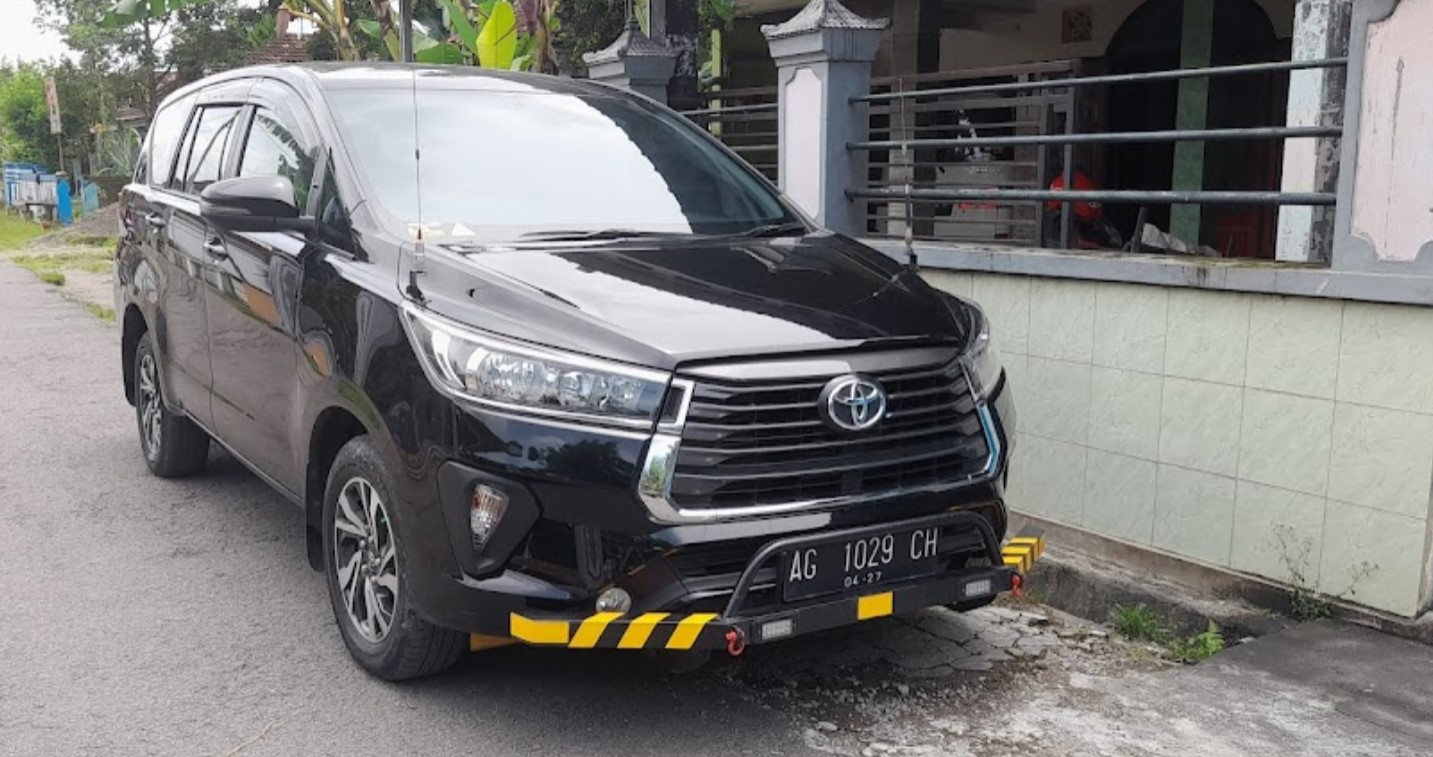 1. Joyo Makmur, 2. AGA Travel, 3. RBP Trans, 4. Alesha Trans, 5. Ceria Travel, 6. Adya Trans, 7. Almeera Transport, 8. FYP Trans, 9. Brawijaya Tour and Travel, 10. Gemini Rental