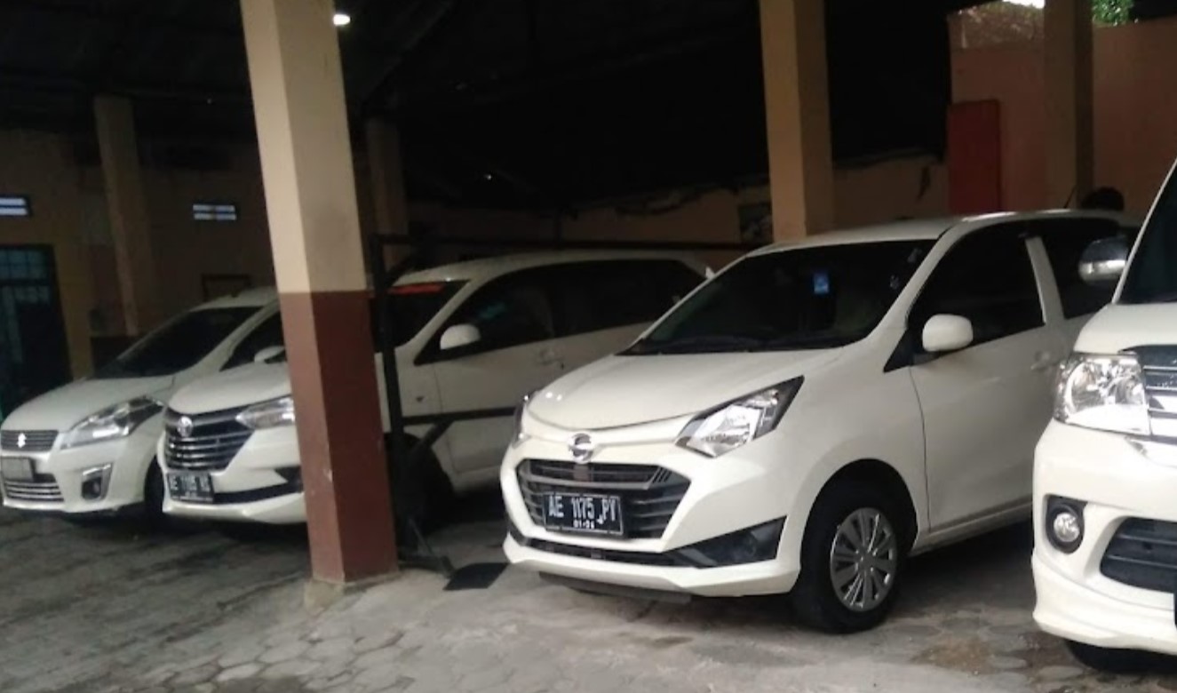 1. Agus Rental, 2. Kota Kota Transport, 3. Apriana Carter, 4. APS.RentCar, 5. Cimadu Trans, 6. Rosella Garage, 7. Sri Ayu Rentcar, 8. SA Rental, 9. Awani Rental, 10. Atha Trans