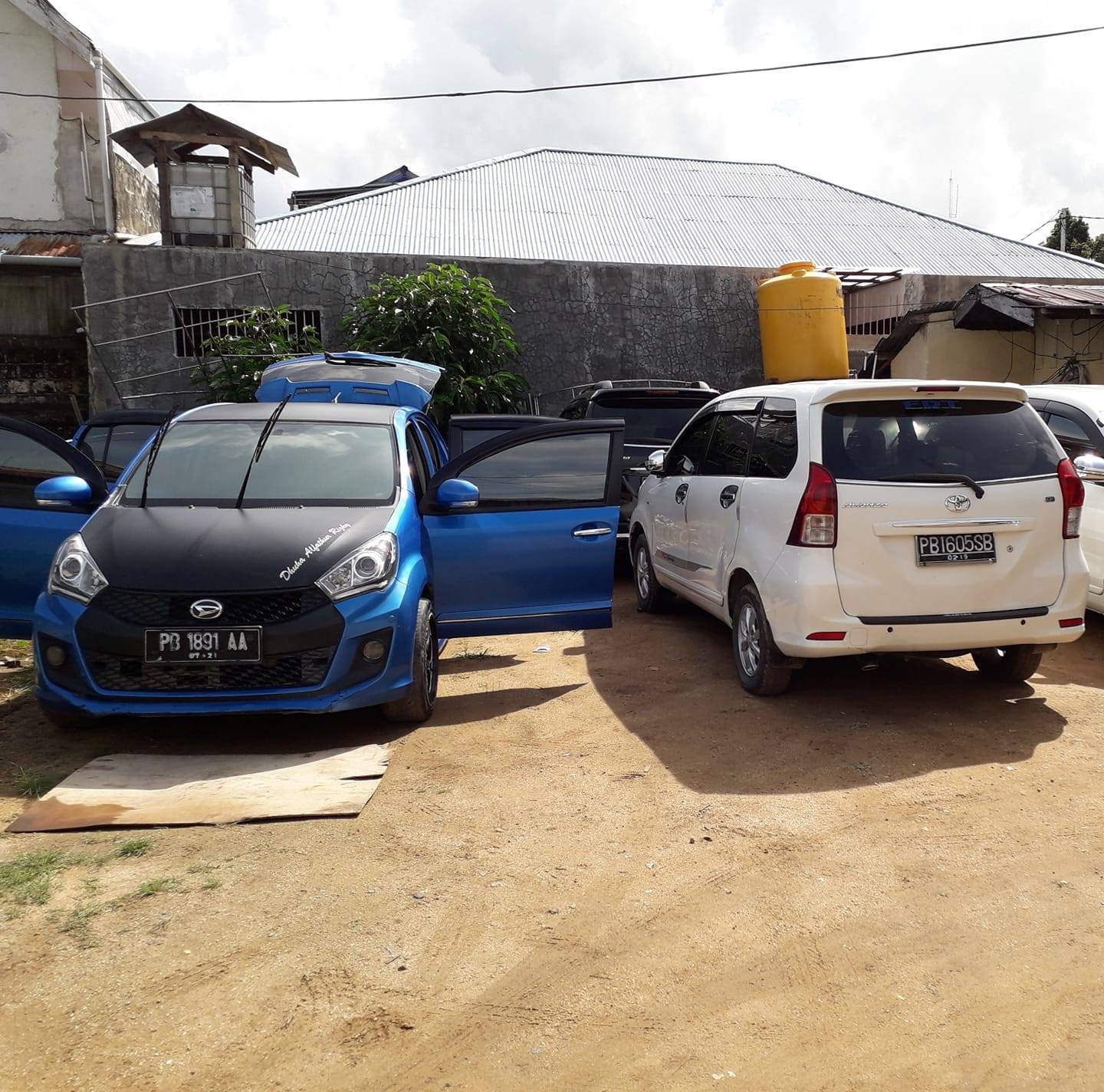 1. Wahana Sentosa Jaya, 2. Trimitra Utama, 3. Rodatransindo, 4. Aries Rental, 5. Sahabat Rental, 6. Andalas Rental, 7. Rino Rental, 8. S&amp;J Rental, 9. Fian Rental, 10. CV SMKA