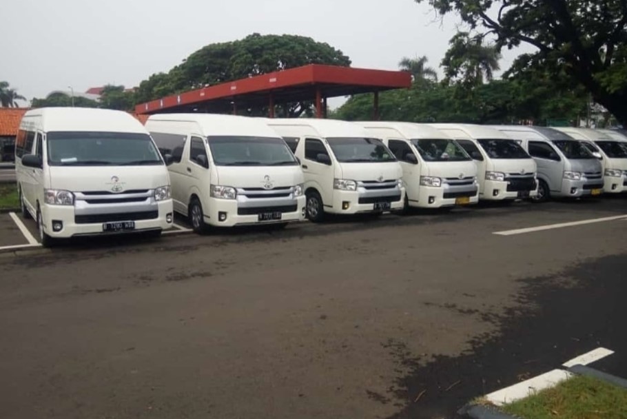 1. Mutiara RentCar (MRC), 2. WYD Rent Cars, 3. Inara Rentcar 2, 4. NGS Rental, 5. IsMe Holiday, 6. Aris Rent Car, 7. Pandawa 82, 8. Rajaura Rent Car, 9. AZA Rentcar, 10. MyBud Rentcar