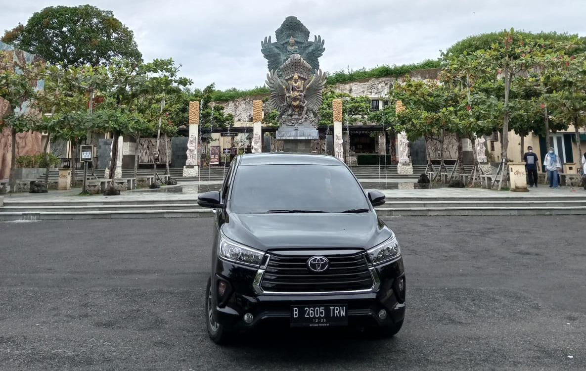 1. Amanda Rent Car, 3. Nesia Rent Car, 4. Indah Jaya Rental, 5. Dhana Trans Jaya, 6. RC Car Rental, 7. Mobilanaja, 8. Rental Mobil Pamulang (RMP), 9. Rits Rent, 10. SvD Car Rental