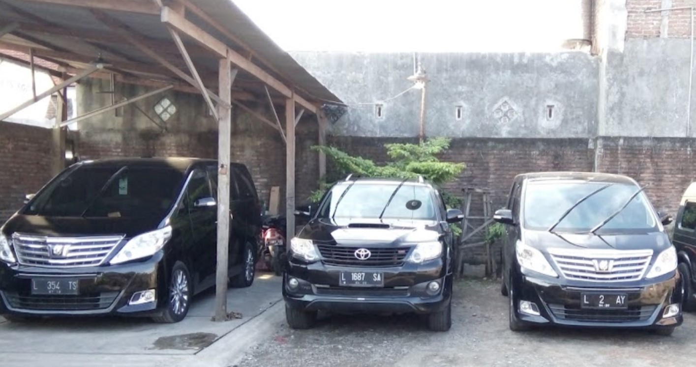 1. DDK Rental, 2. Sinta Trans, 3. Bintang Mulia Tour &amp; Travel, 4. Endika Trans, 5. Hokky Rent Car, 6. Rasiva Rent Car, 7. Nailah Trans, 8. B.R.O, 9. Wifali Berkah Trans, 10. Rental “Mas Joko” Cabang Keboharan 