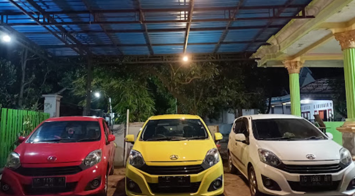 1. Joyo Makmur, 2. AGA Travel, 3. RBP Trans, 4. Alesha Trans, 5. Ceria Travel, 6. Adya Trans, 7. Almeera Transport, 8. FYP Trans, 9. Brawijaya Tour and Travel, 10. Gemini Rental