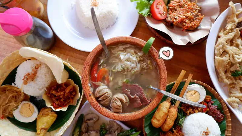 Menu House of Raminten, Kenapa Menu House of Raminten Sangat Populer?, Menu Paling Favorit dan Terlaris di The House of Raminten, Minuman Favorit di Raminten, Menu Raminten Paling Recommended Untuk Pengujung Pertama, Apa yang Membuat Menu Raminten Selalu Ramai?, Kuliner Jawa Penyajian Modern