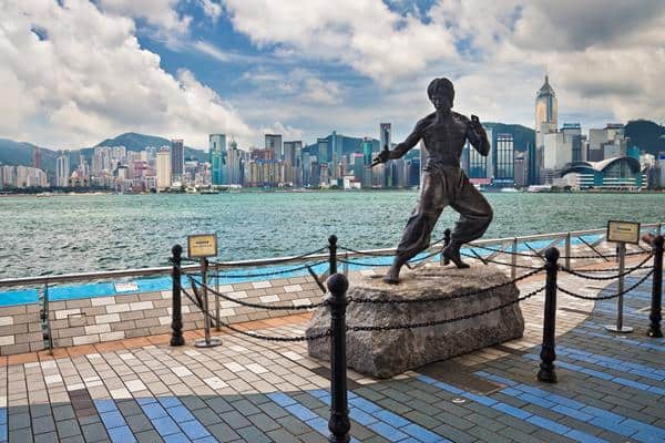 Avenue of Stars, Madame Tussauds Hongkong, Hongkong Disneyland, Pulau Lamma, Po Lin Monastery, Clock Tower, Avenue of Stars, Victoria Peak, Repulse Bay, Ocean Park Hongkong, Stanley Beach