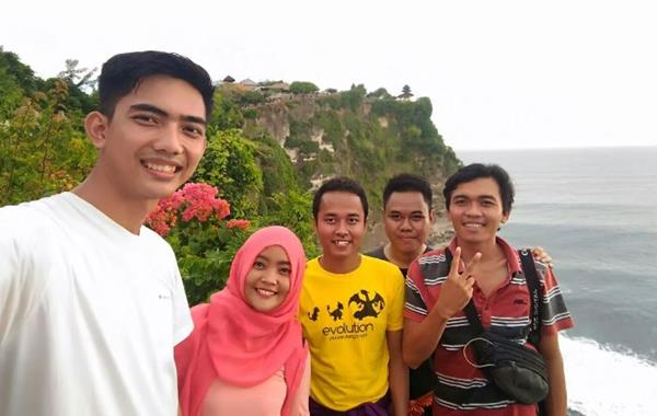 Travel Bali, Tiket Pesawat, Penginapan, Transportasi, Tempat Wisata, Belanja dan Oleh-Oleh